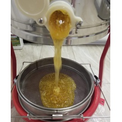 Medomet 3 rámkový, ruční,nerezový, koš XXL 470x320 (7)