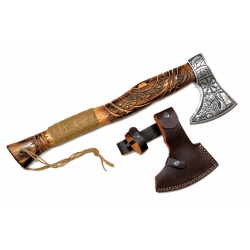 Ručně kovaná vikingská sekera Vegvísir s leptanými runovými motivy a koženým pouzdrem