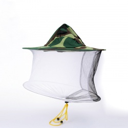 Maskáčový včelařský klobouk moskytiéra